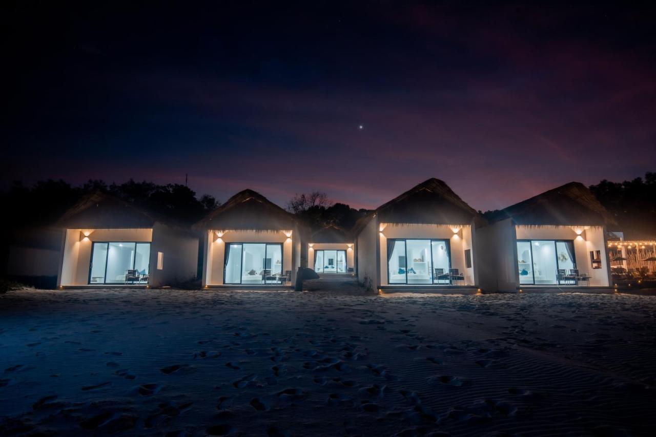 Luna Koh Rong Hotell Pagoda Beach Exteriör bild